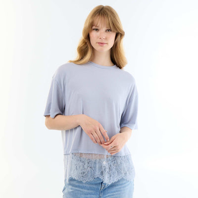 Lightweight T-shirt with lace hem BLUE