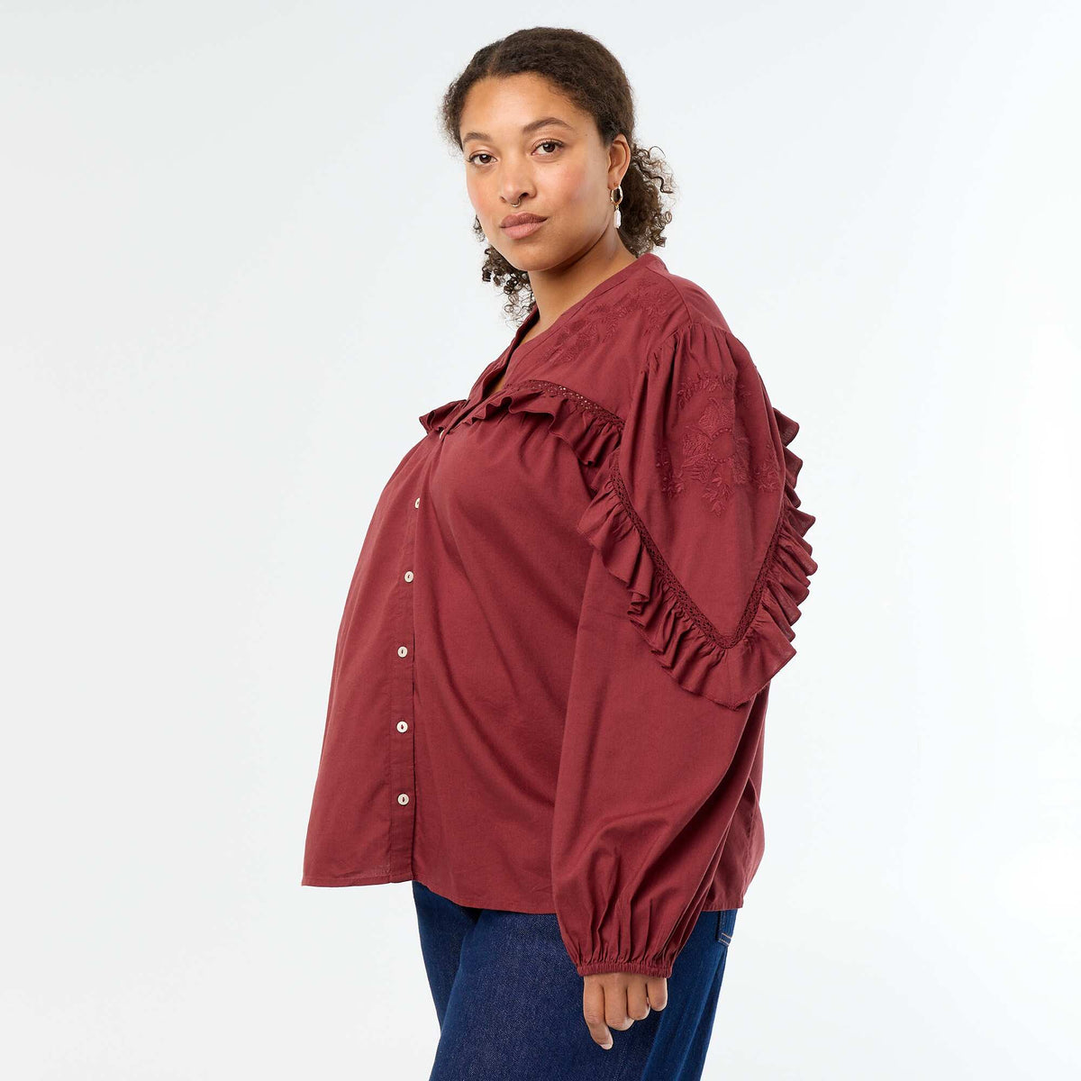 Solid blouse with ruffles RED