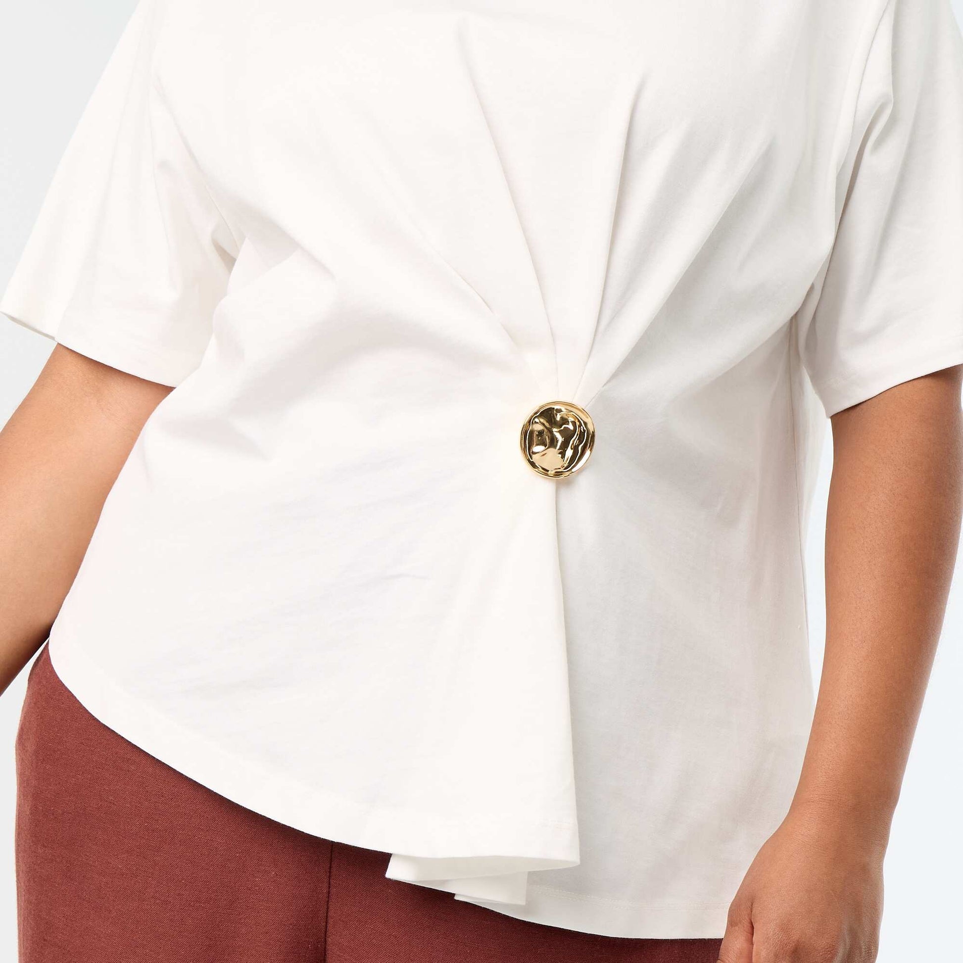 Draped T-shirt with Golden Brooch Detail WHITE