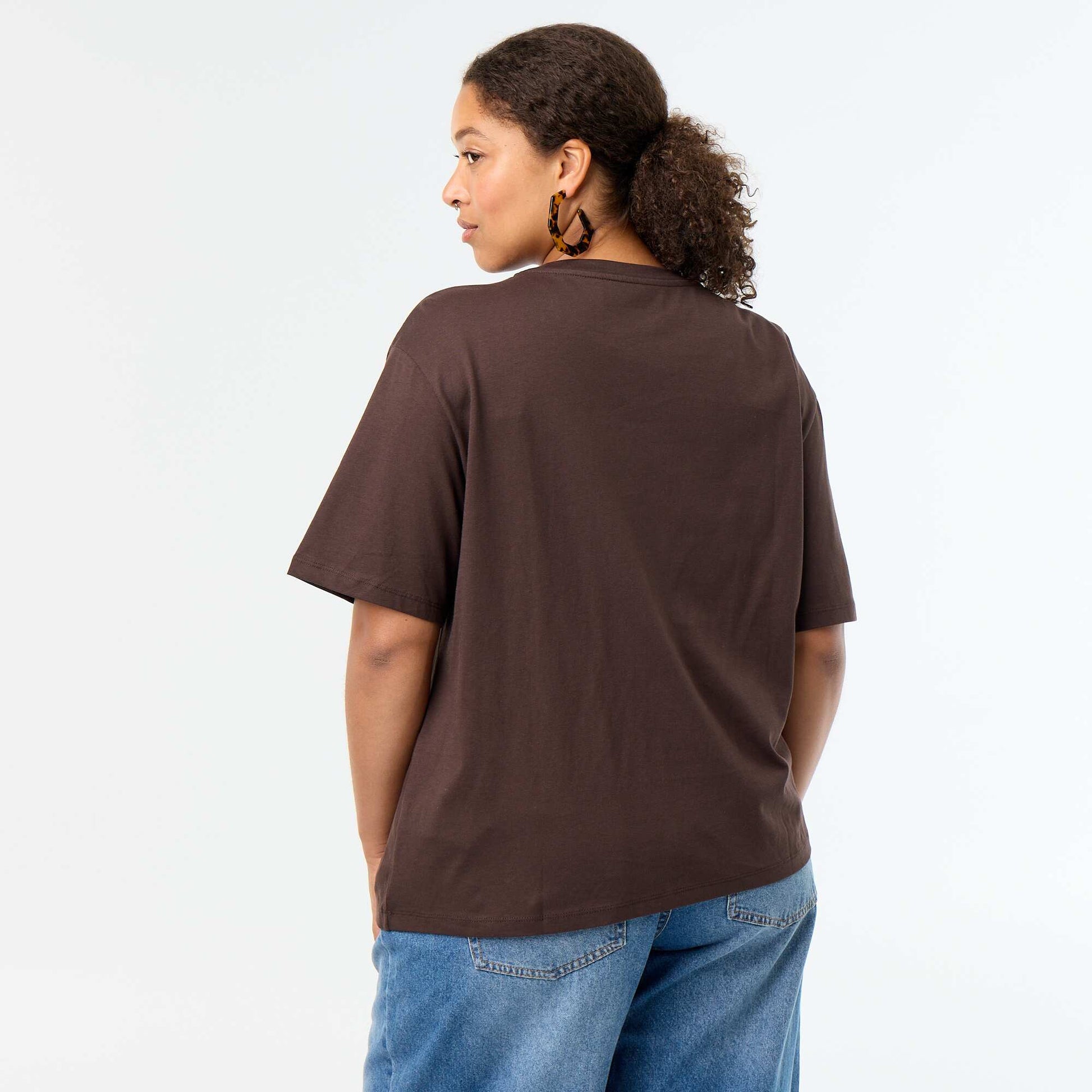 Draped T-shirt with Golden Brooch Detail BROWN