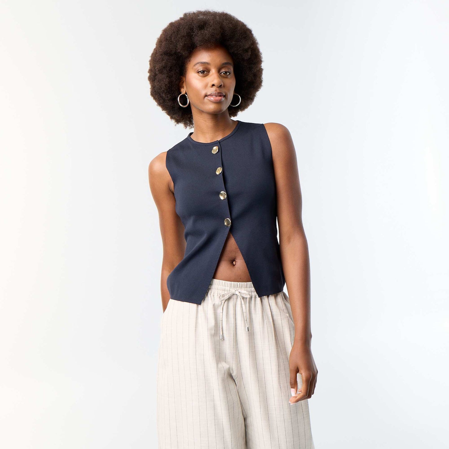 Sleeveless Fine-Gauge Knit Vest BLUE