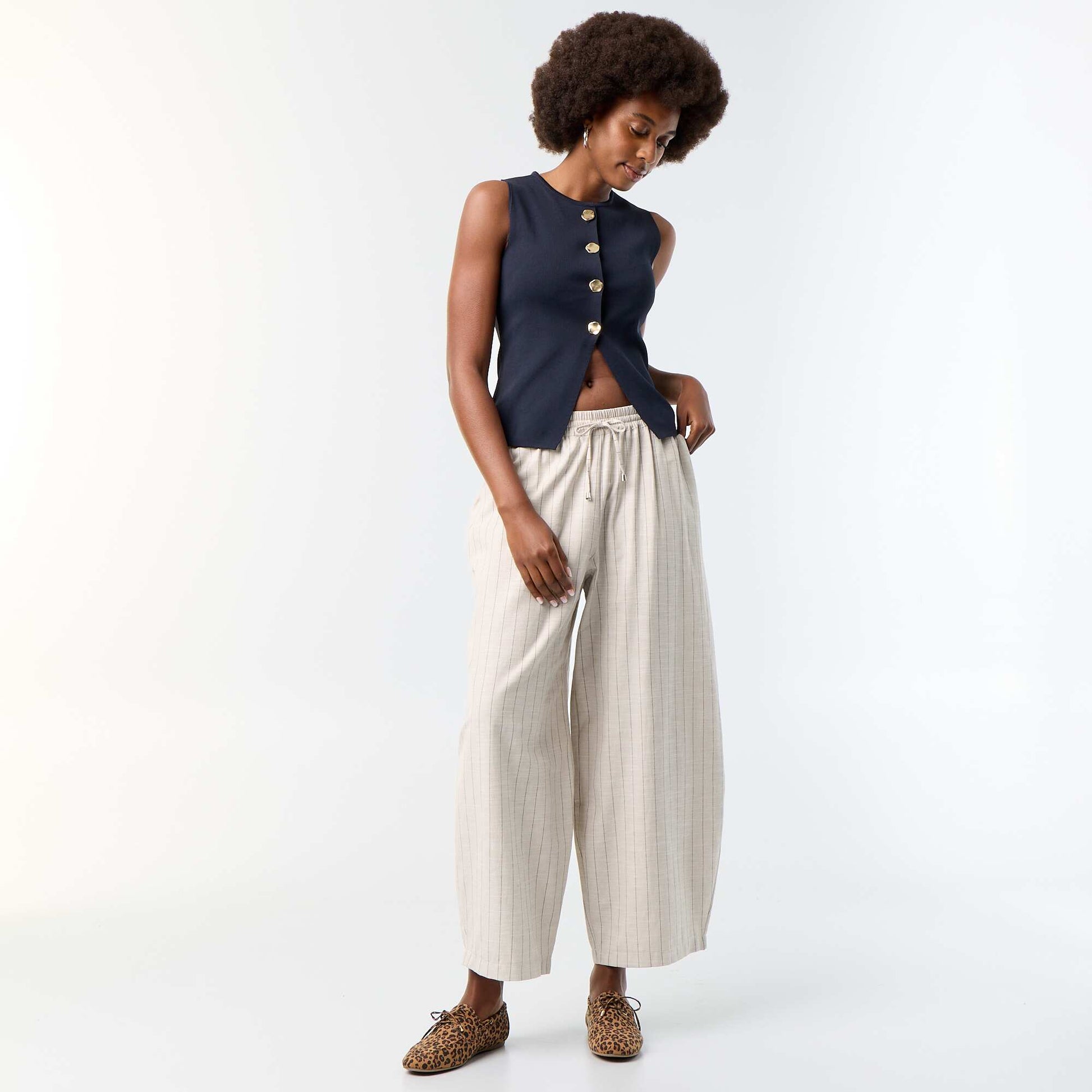 Sleeveless Fine-Gauge Knit Vest BLUE