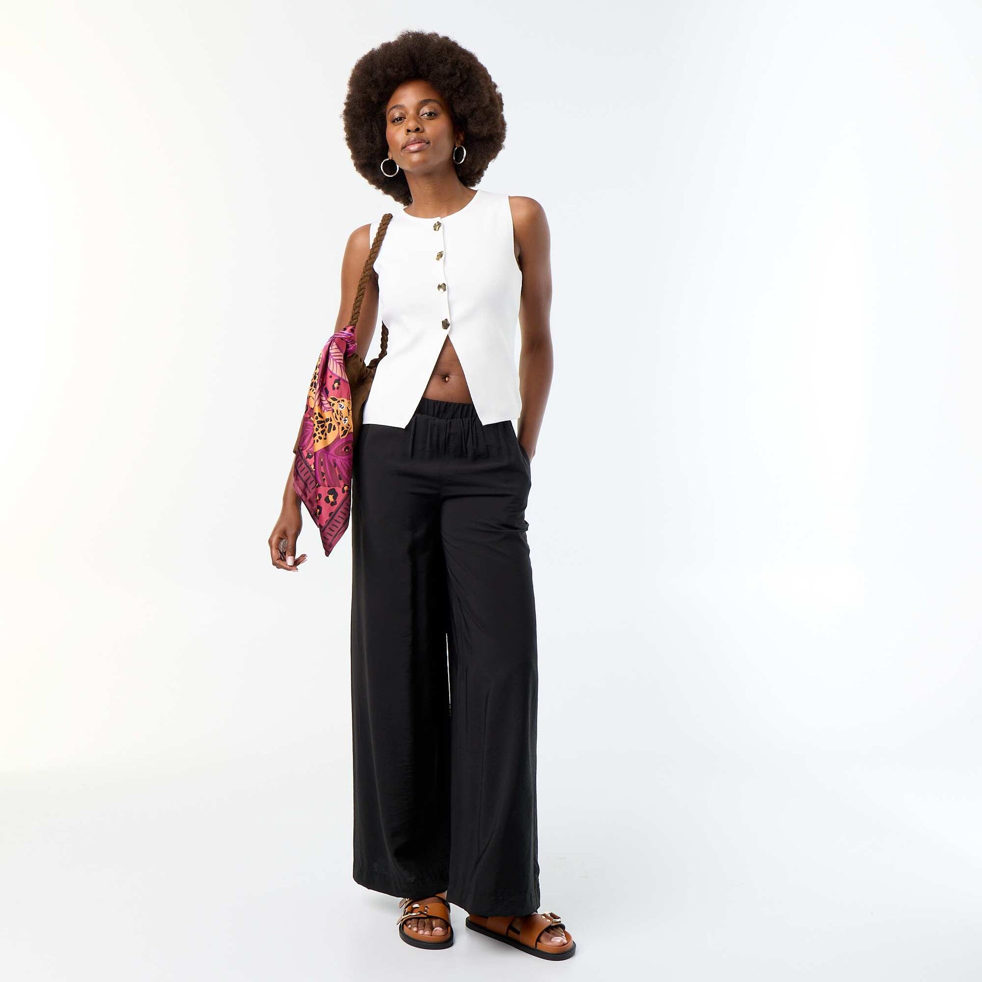 Sleeveless Fine-Gauge Knit Vest WHITE