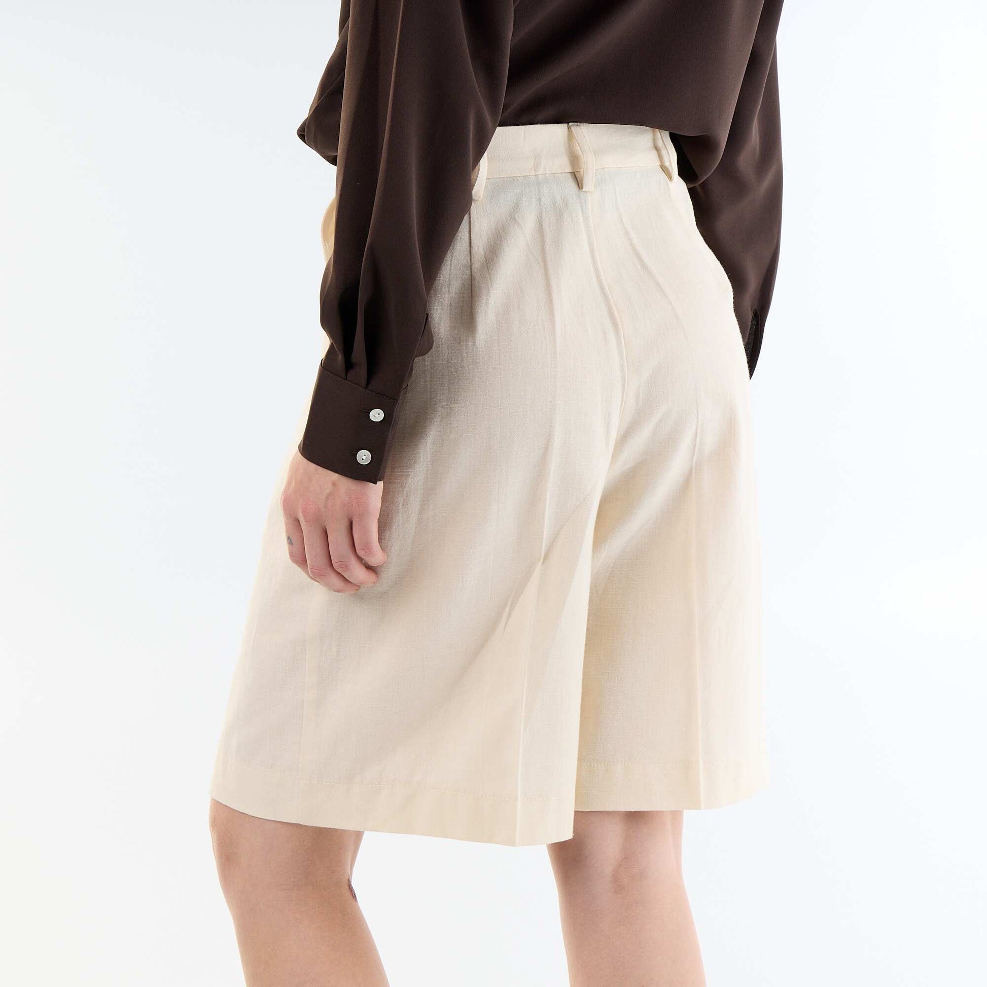 Pleated Wide-Leg Linen Blend Bermuda Shorts BEIGE