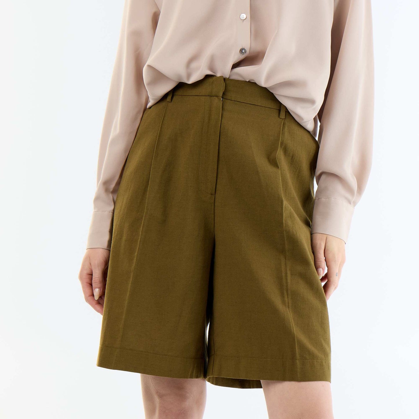 Pleated Wide-Leg Linen Blend Bermuda Shorts KHAKI