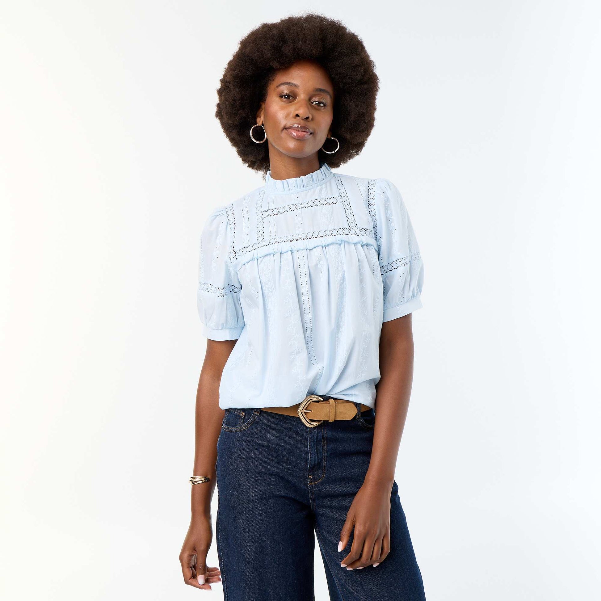Short-sleeved blouse with embroidery BLUE