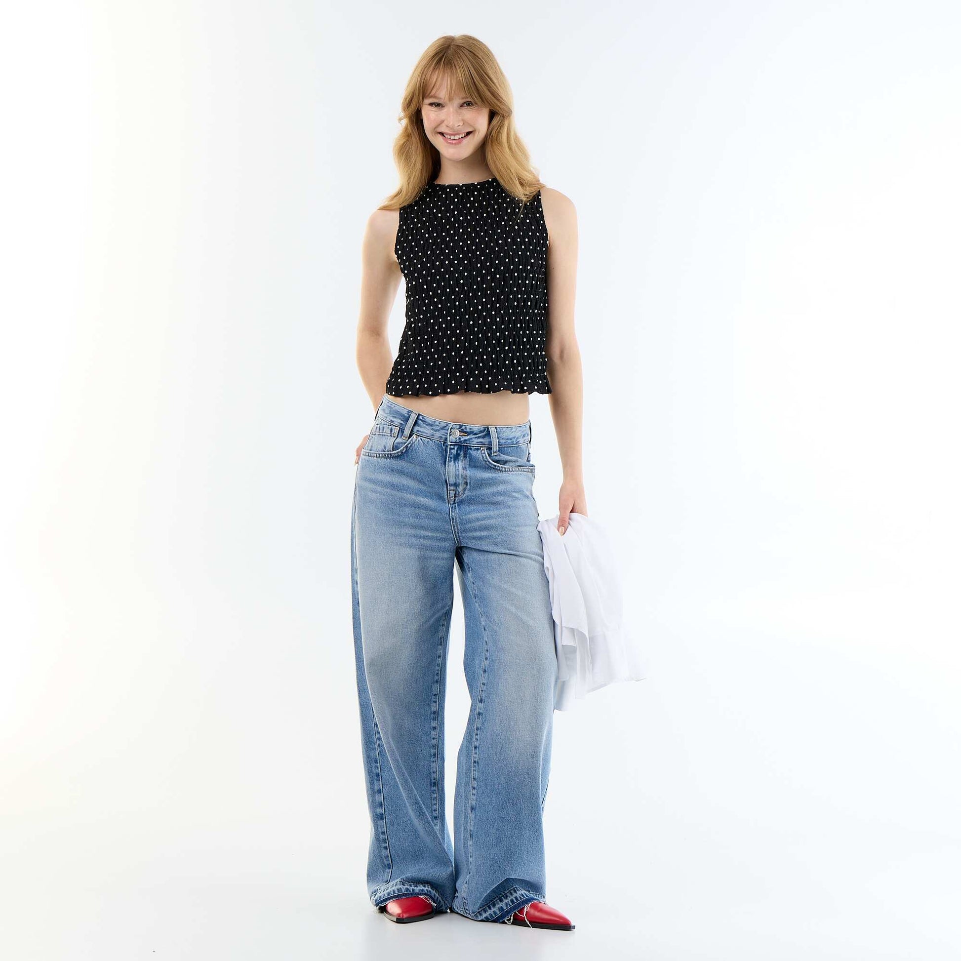 Sleeveless Waffle Knit Top BLACK