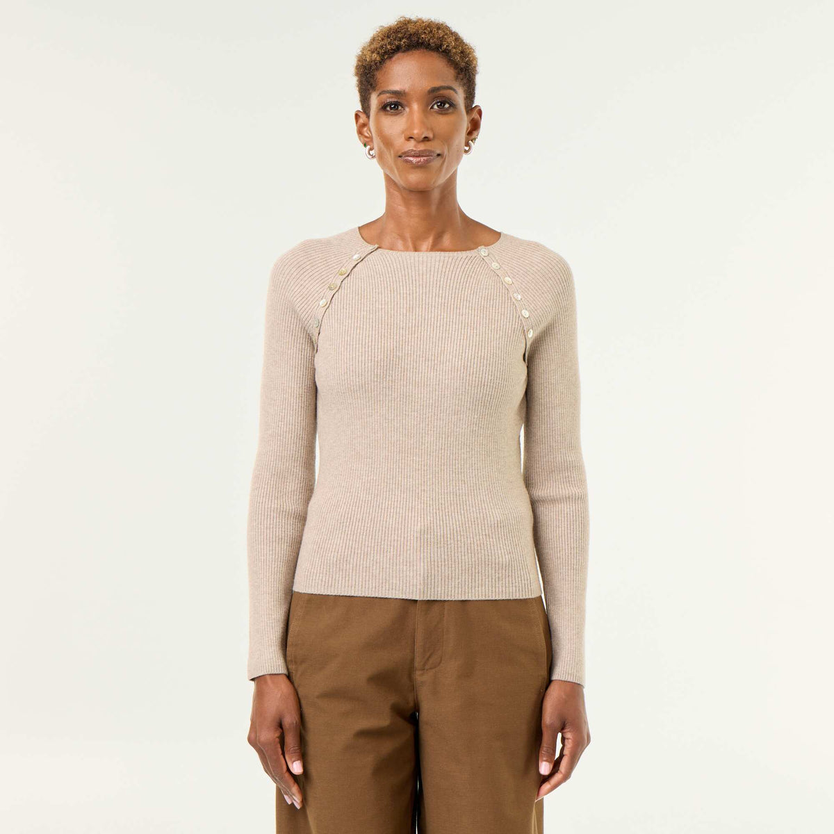 Buttoned raglan sleeve sweater BEIGE