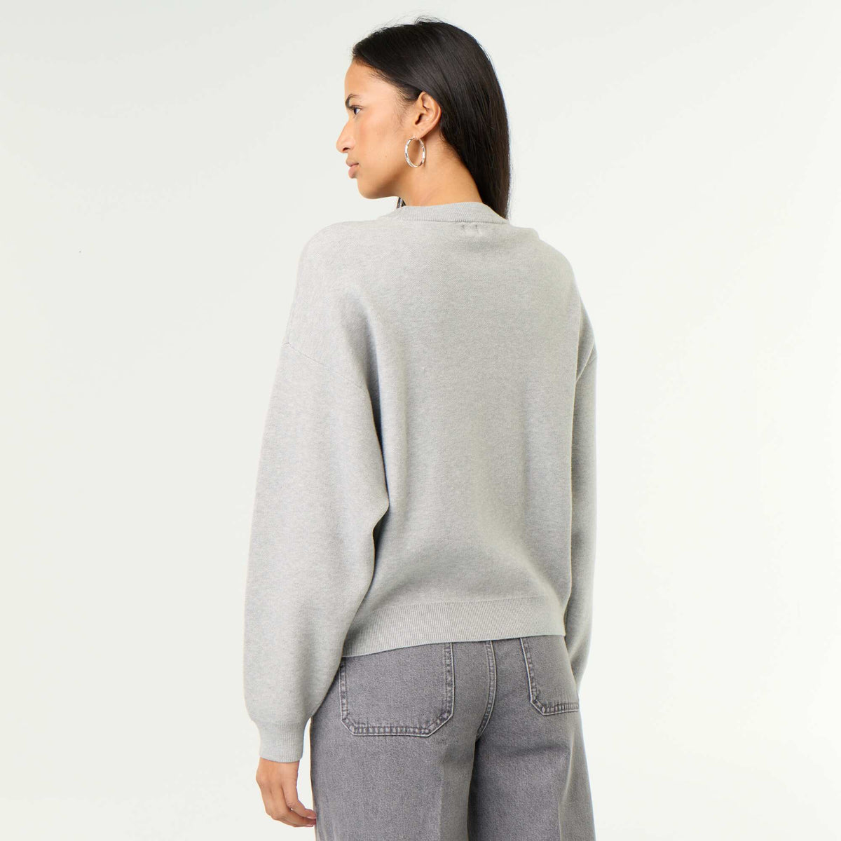Round neck soft knit sweater with lettering GREY