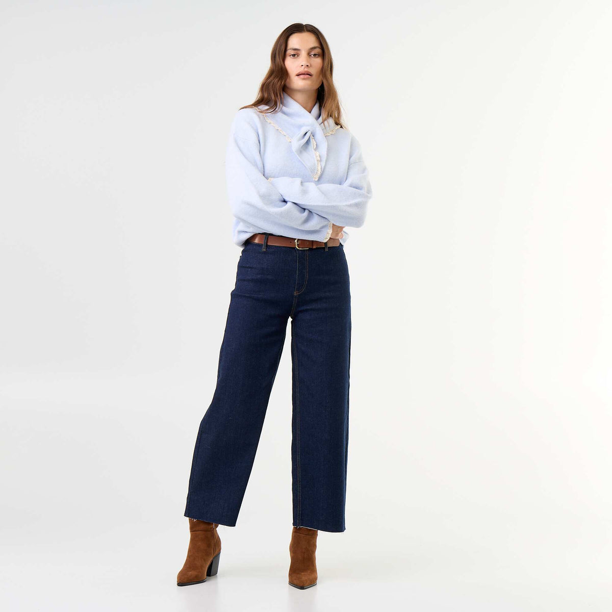Sweater with matching scarf BLUE