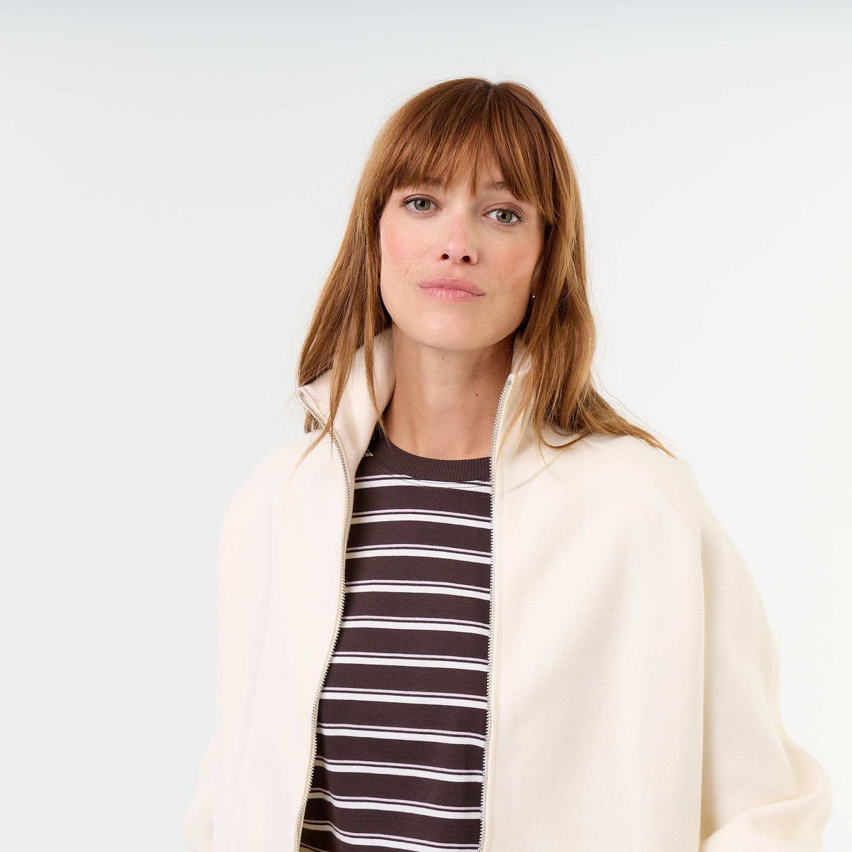 Zipped High-Neck Cardigan BEIGE