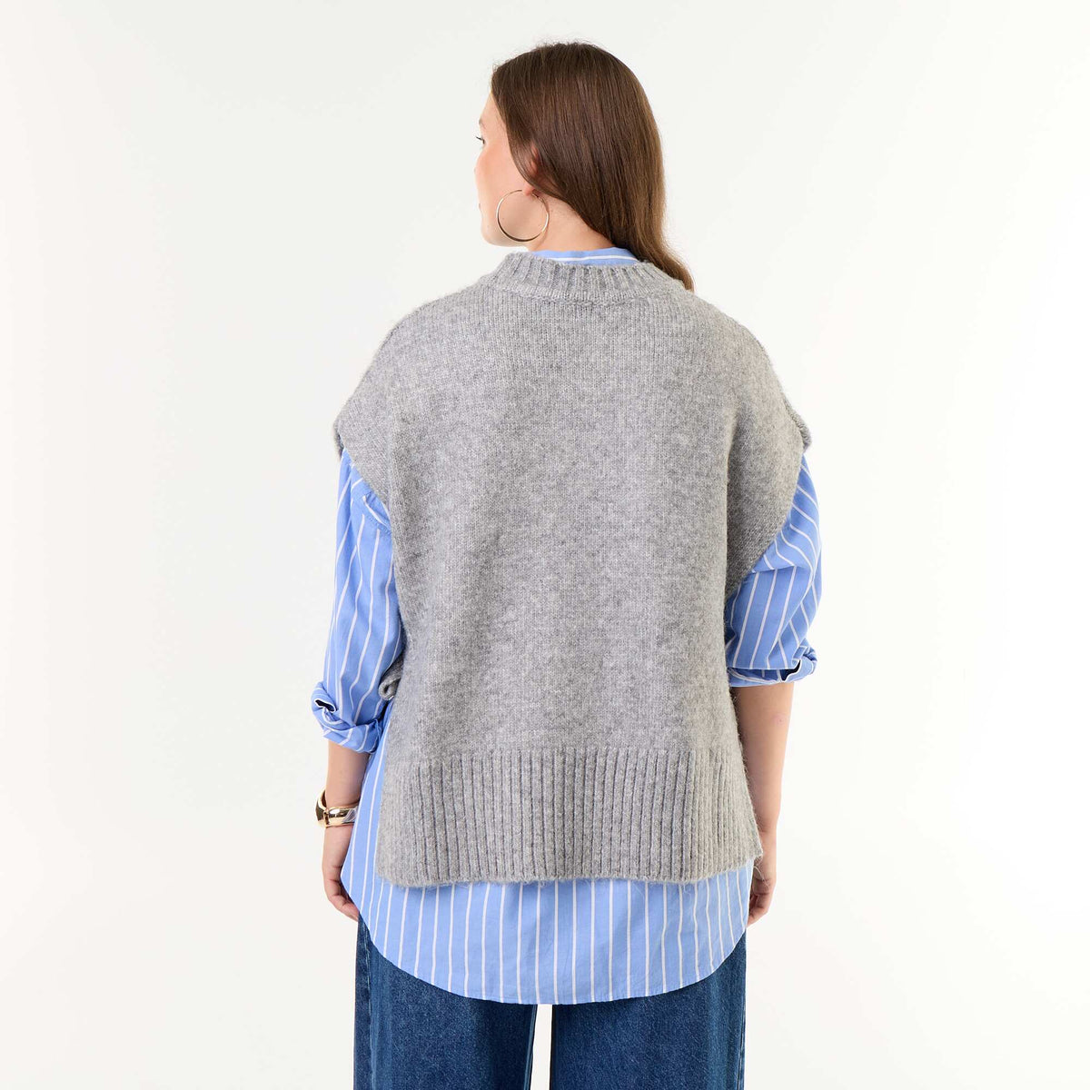 Sleeveless sweater with side ties GREY