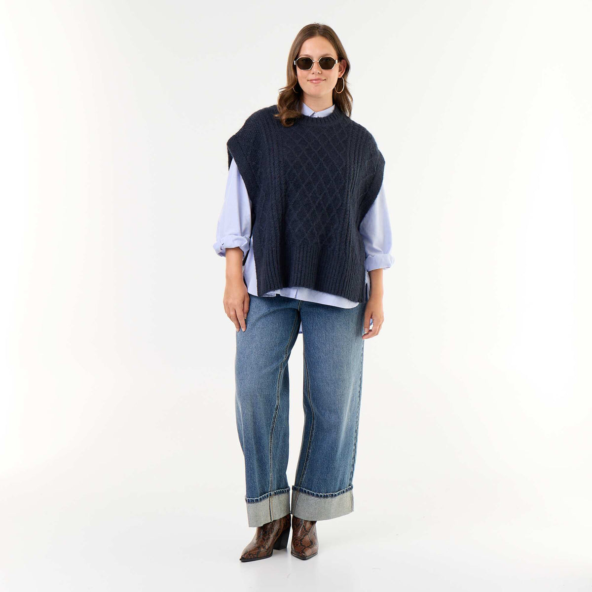 Sleeveless sweater with side ties BLUE
