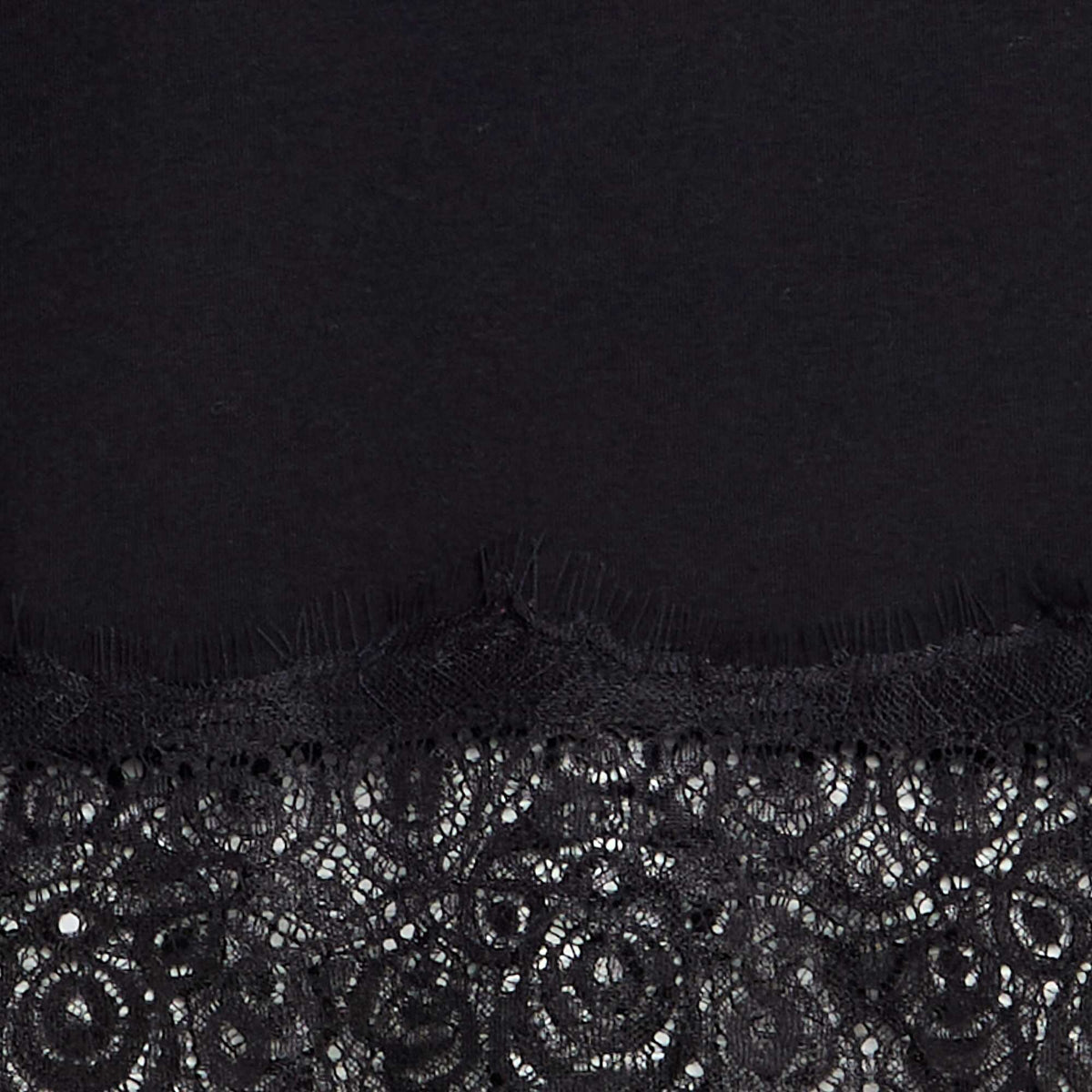 Long-sleeved T-shirt with lace trim hem BLACK