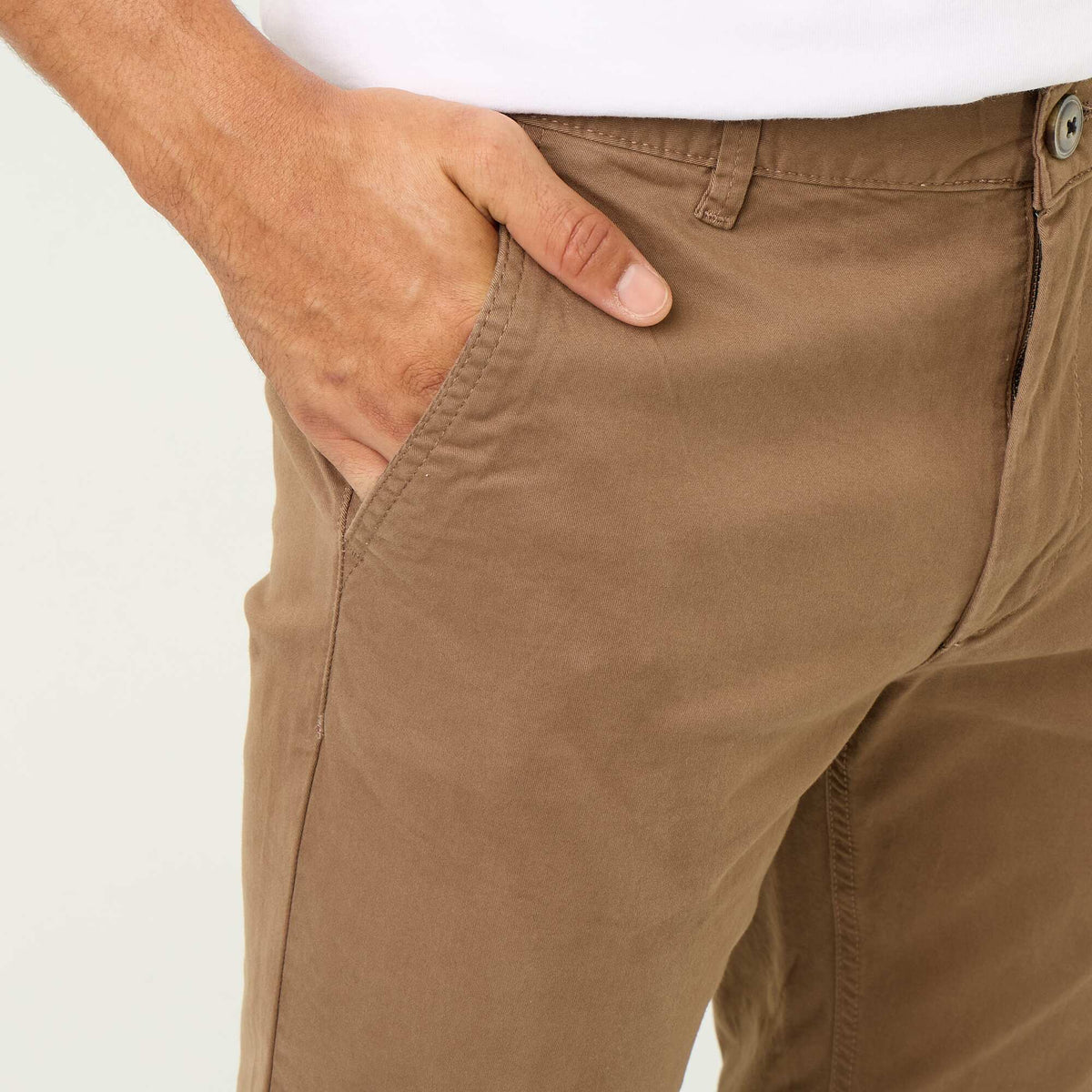 Slim-fit chinos BROWN