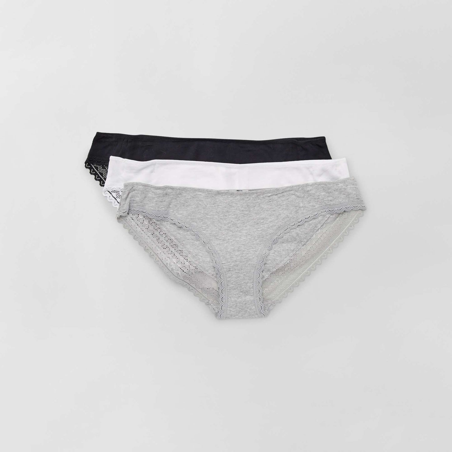 YI668_3_ZC1