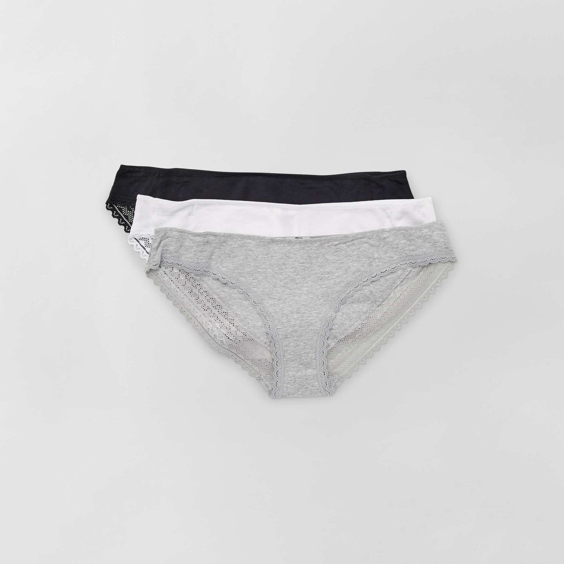 YI668_3_ZC1
