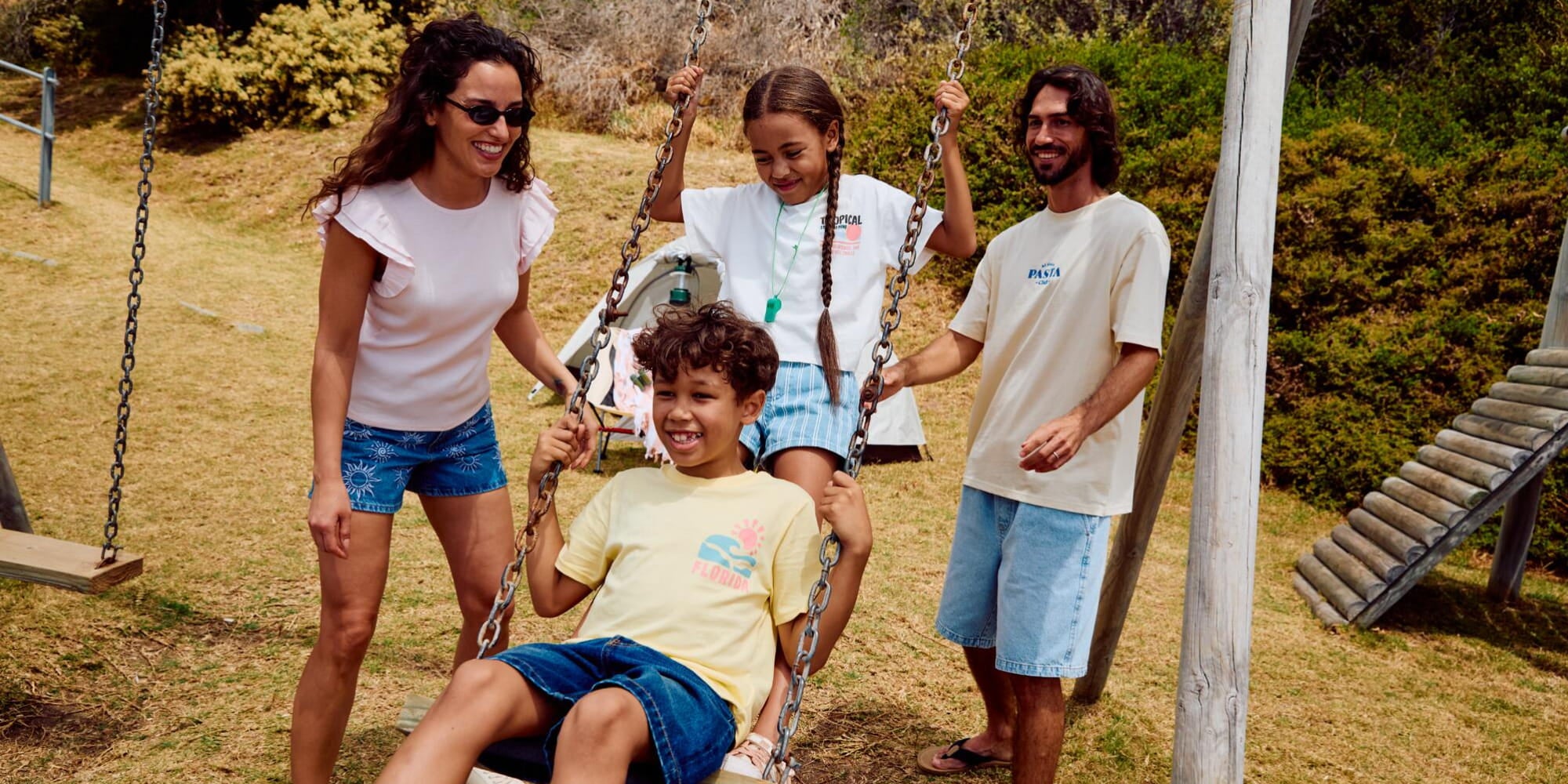 T-shirts for little explorers